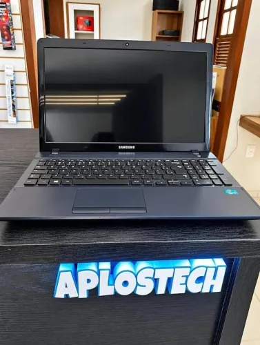 Vende-se notebook