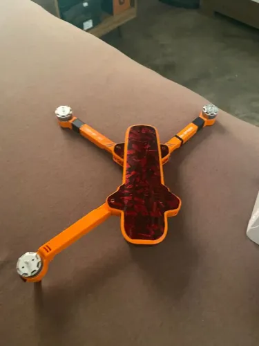 Drone jjrc x17 faltando apenas um braço valor a negócia !!