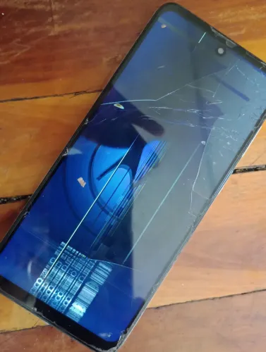 Moto g22 com defeito