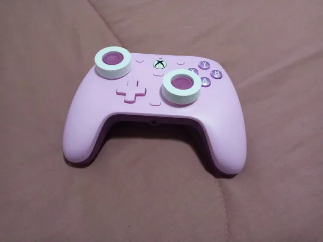 Controle Gamesir para Xbox Radiant Purple + 1 mês de Game Pass