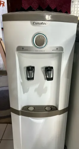 vendo gela água esmaltec