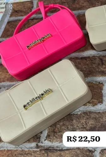 Bolsa feminina Infantil ou Adulta !