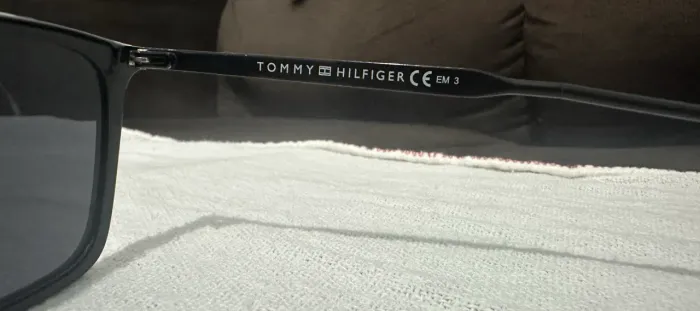 Óculos de sol Tommy Hilfiger original