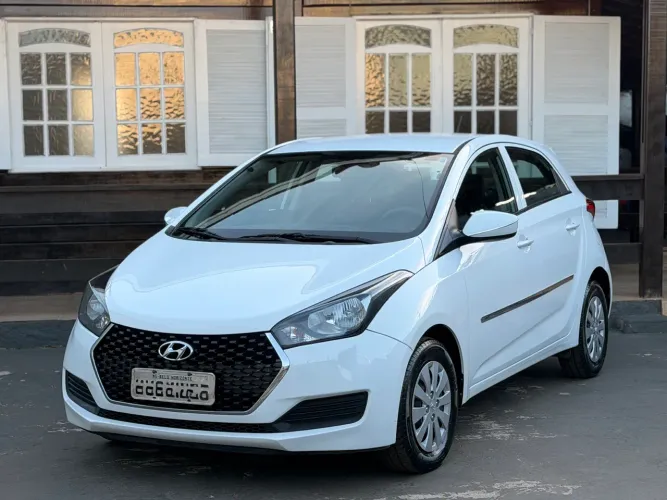 Hyundai HB20 Unique 1.0 Flex 12V Mec. 2019