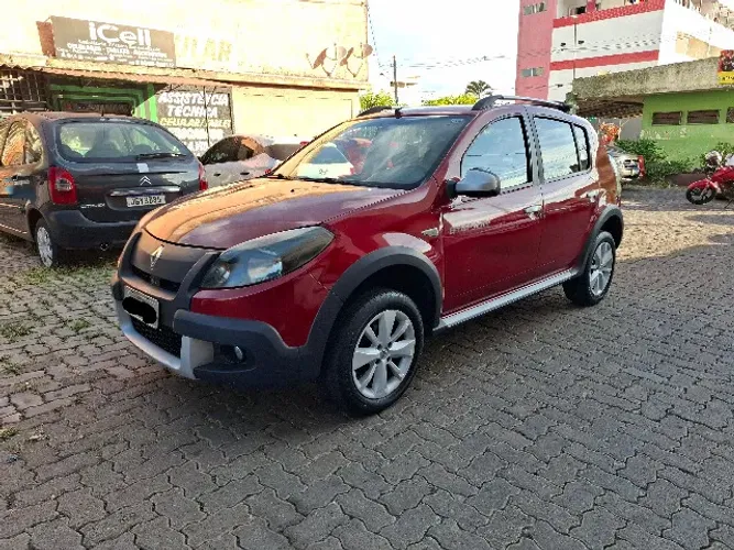 Renault Sandero Stepway Hi-power 1.6 8V 5P 2013