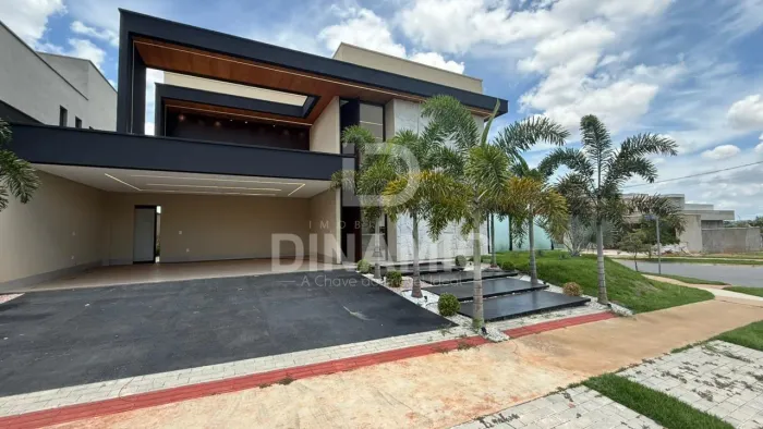 Casa Térrea para Locação de Alto Padrão 220 m no Parque Ville Jacarandá