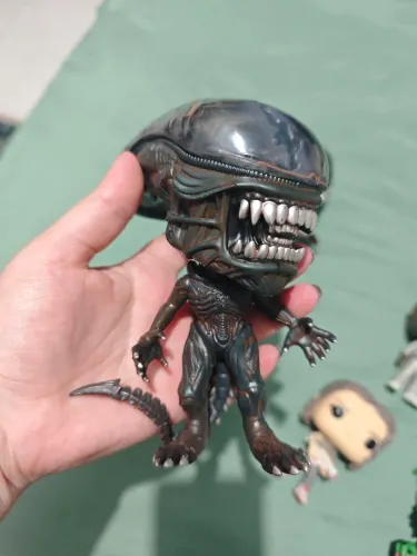 Funko pop Alien 1617 loose