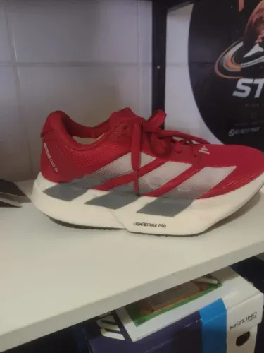Tênis Esportivo Adidas Adstrike Pro