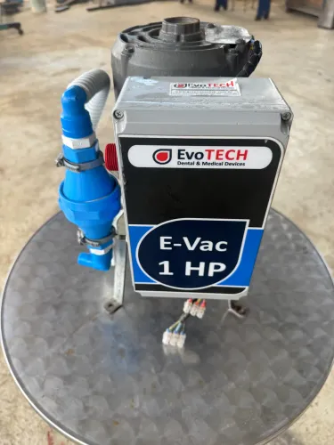 Bomba Vácuo até 4 Cadeiras Consultórios 1HP Bivolt EVAC Evotech numca usado.
