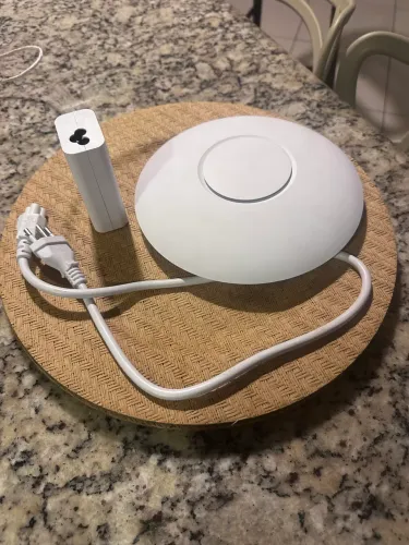 Access Point Ubiquiti UniFi AP AC PRO (UAP-AC-PRO) Dual-Band Wi-Fi 5 Gigabit