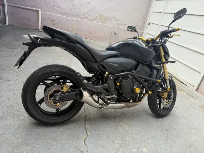 Hornet cb 600 2011
