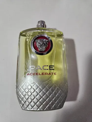 PERFUMES JAGUAR, HOMEM, STYLETO E HUMOR