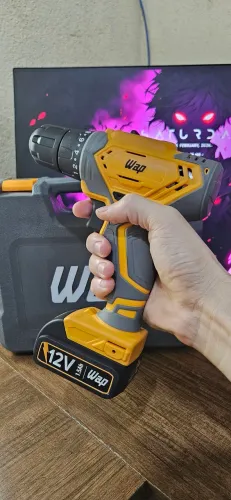 Parafusadeira Wap12V - novinhaaa!!!!