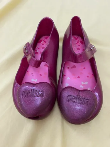 Melissa coração 25