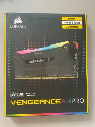 Memoria 16gb 2x8 ddr4 corsair rgb veagence 3200mhz
