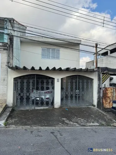 Sobrado à venda,3 dormitórios e 2 vagas Vila Nogueira, Diadema, SP