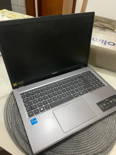 Vendo Notebook Acer Aspire 5