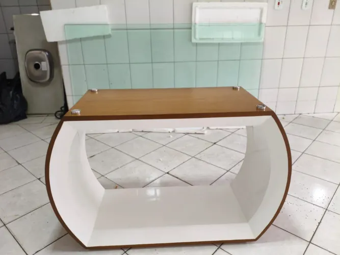 Mesa grande de vidro - usada