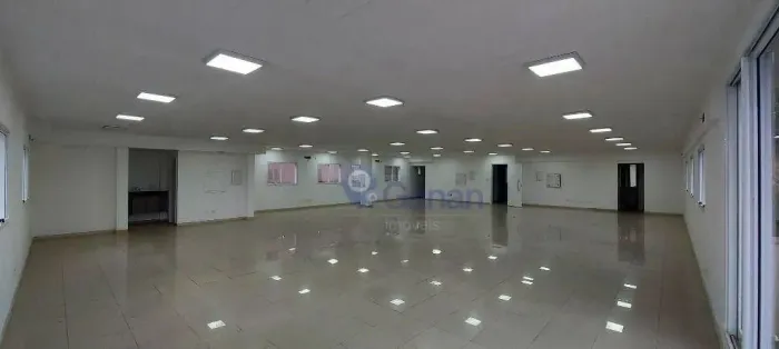 Salas Comerciais para Locação no Alphaville Empresarial em Campinas - Espaço amplo e moder