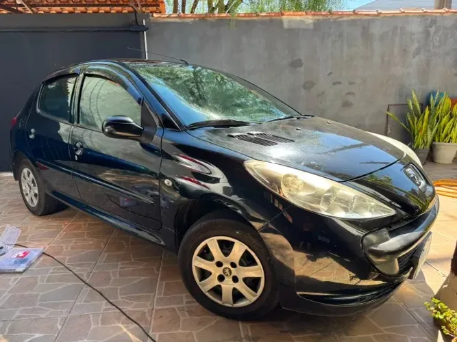 Peugeot 207 XR 1.4 Flex 8V 5P 2009