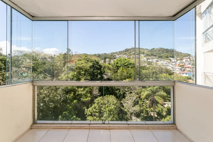 Apartamento à venda com 3 dormitórios, 101 m2 de área útil, por R$ 1.200.000,00 na Agronôm