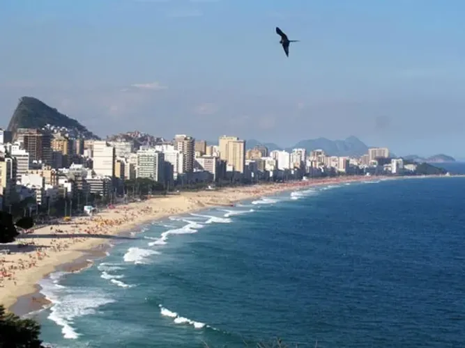 Quarto planejado estilo japonês, no Coração de Ipanema