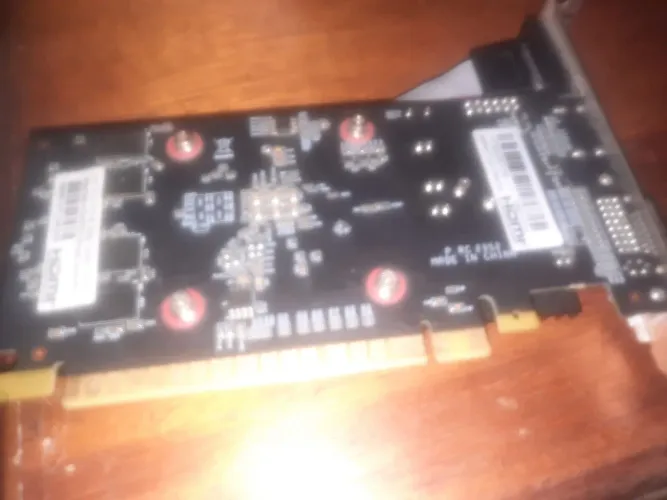 Placa de video GT 710 2g