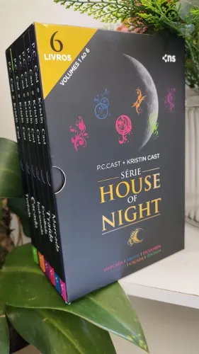 HOUSE OF NIGHT 1 ao 6
