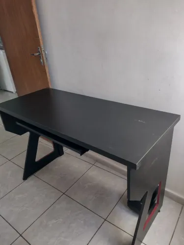 Mesa para PC - Computador 