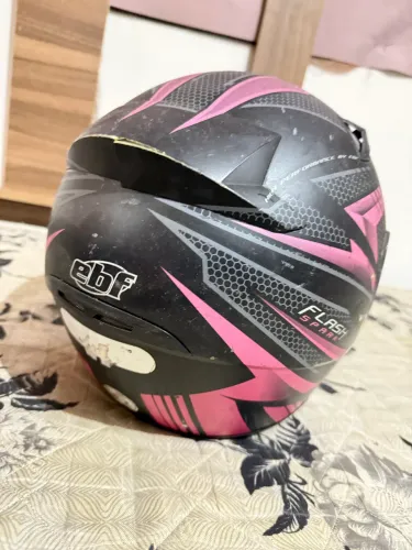 Vendo capacete ebf
