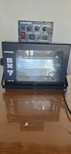Strobo magma sm7, 750w, 127v, funcionando perfeitamente