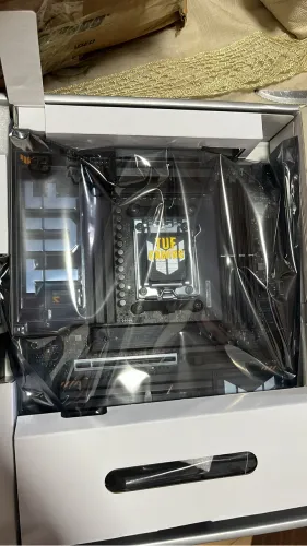 Placa-Mãe ASUS TUF GAMING X870-PLUS WIFI 7, AMD AM5, DDR5, WIFI