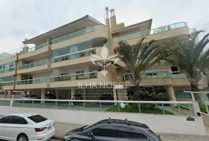 Apartamento mobiliado com 3 Quartos sendo 1 Suíte para alugar na praia dos Ingleses Floria