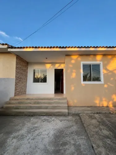 Casa para locacao no bairro areal