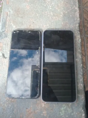 Celulares pra retirada de peças ou arrumar 