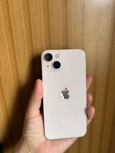 iPhone 13