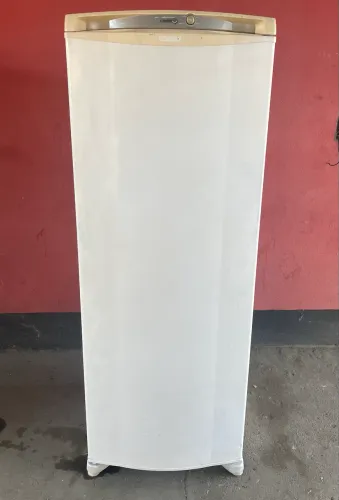 Freezer vertical cônsul