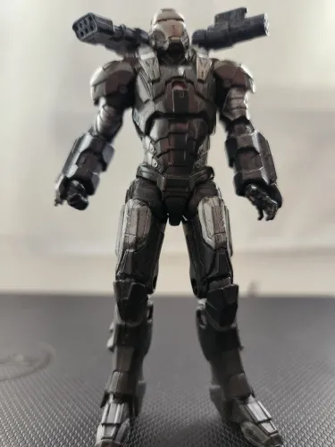 Iron Man - Máquina de Combate - Action Figure