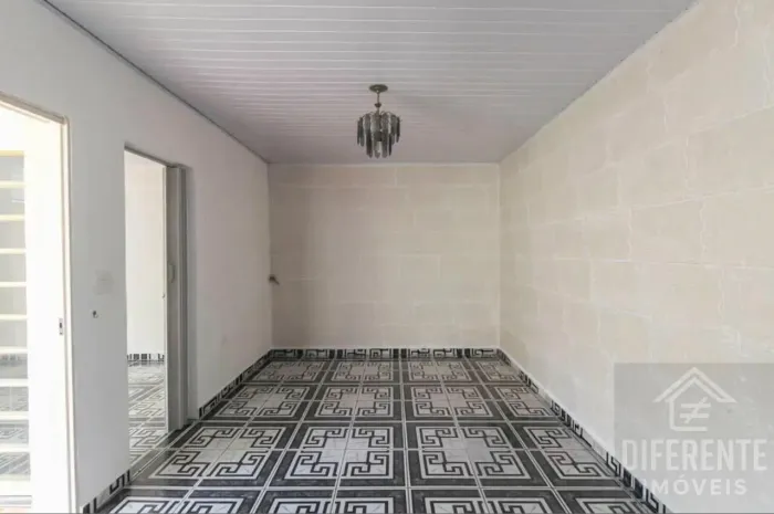 CASA TÉRREA 47M 1 QUARTO NA VILA GUARANI