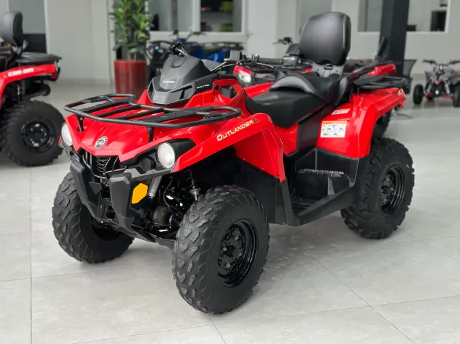 Quadriciclo can-am outlander 450 max