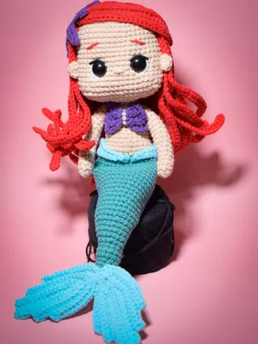 Amigurumi Pequena Sereia