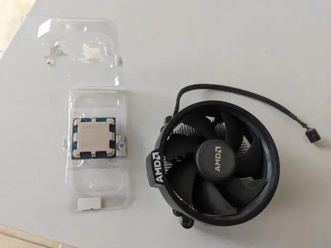 Ryzen 8600G com Radeon 760M am5 ddr5 com cooler perfeito