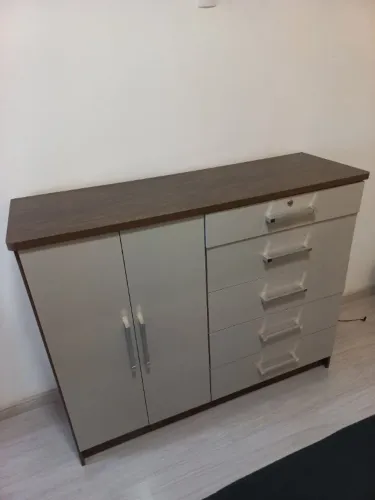 Cômoda Grande