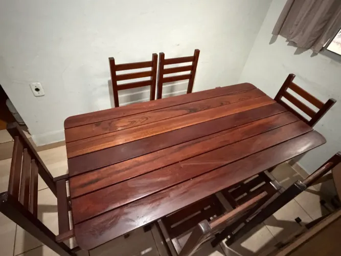 Mesa de jantar madeira maciça 6 cadeiras
