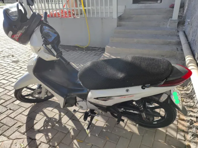 BIZ 125 