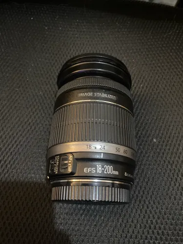 lente canon efs 18-200mm
