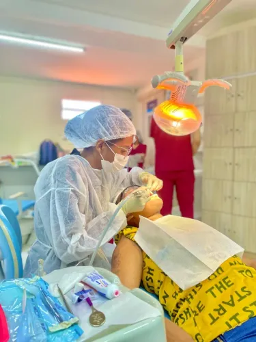 Atendimento odontológico gratuito 