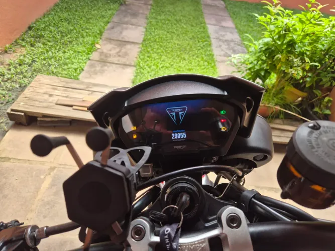 Street Triple RS 2018. Impecável. Moto para pessoas exigentes! Não aceito troca!