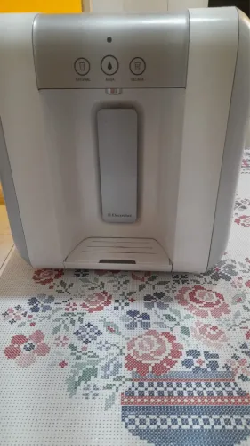 PURIFICADOR DE ÁGUA ELETROLUX PA20G