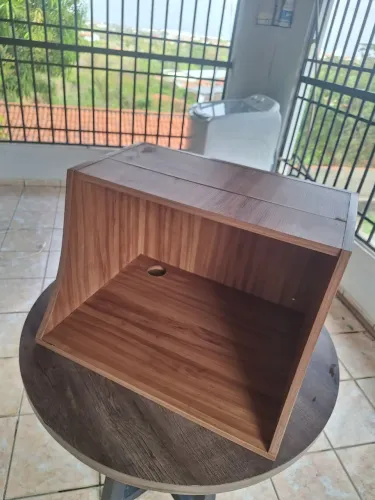 Suporte micro-ondas